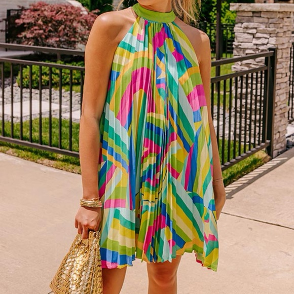 Sweet Nothings Pleated Mini Dress Sz L - Picture 2 of 8